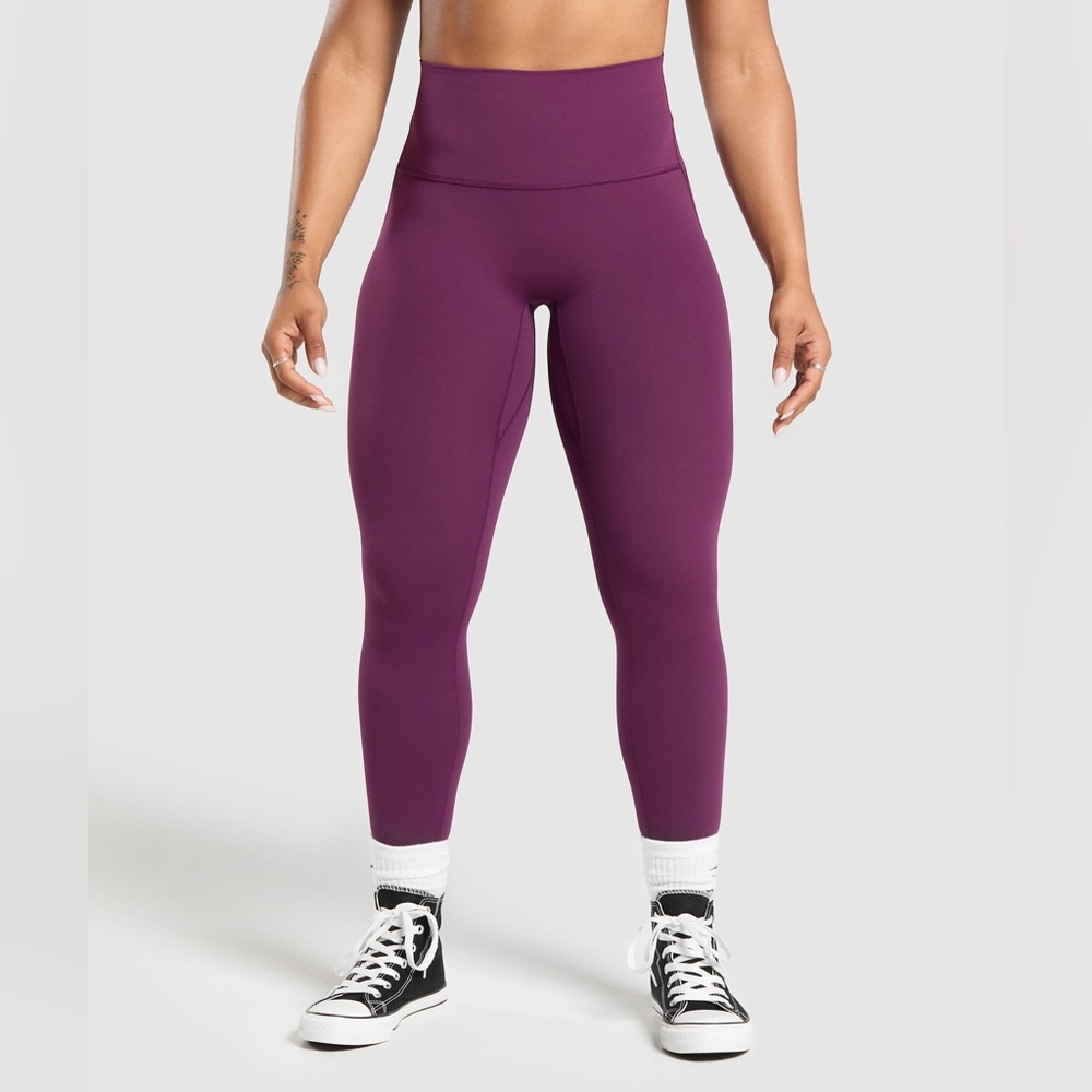 Gymshark High-Waisted Purple Leggings